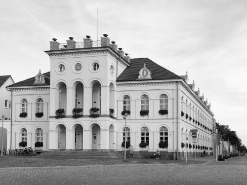 Bild-Nr 262: Rathaus Neustrelitz